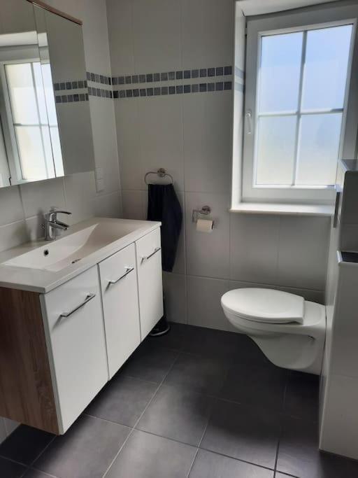 Stilvolle 2-Zimmer-Wohnung, 75Qm In Lohr Kültér fotó